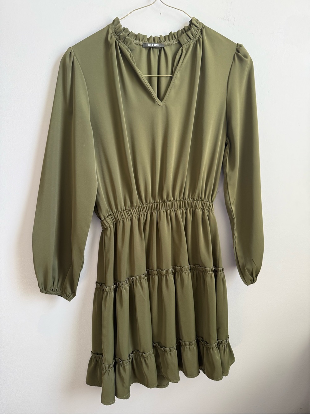 Olive Green Long Sleeve Tiered Dress by Byluu